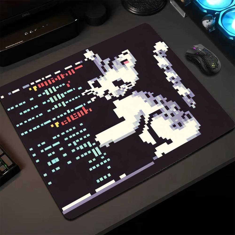 Retro Gaming Laptop - لوحة ماوس صغيرة بتصميم قطة بكسل،