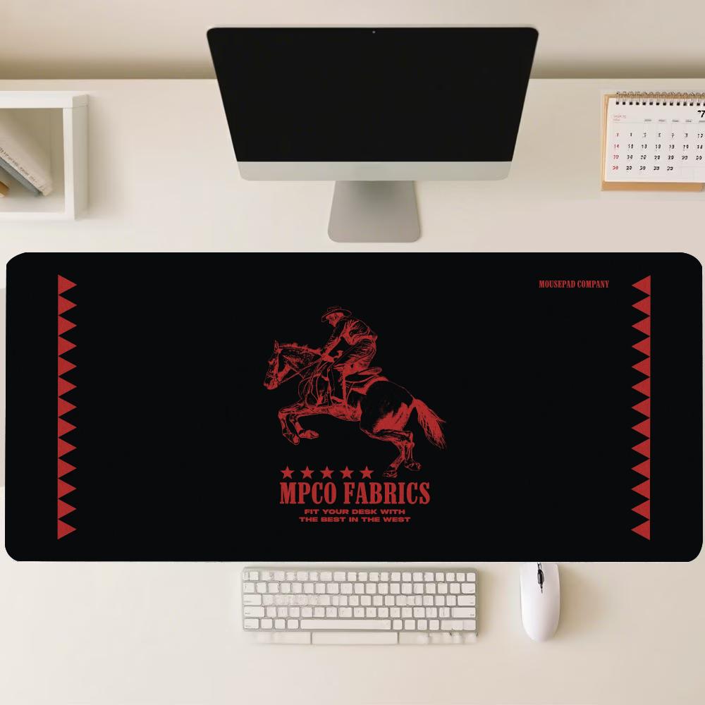 بساط فأرة كبير بتصميم فارس محا - مراجعة Retro Gaming Desk Setup وسعره